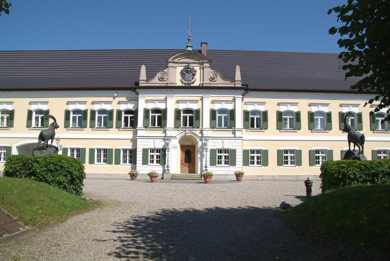 Hotel Zur Schloss-Schmiede Kuhbach  Exterior photo